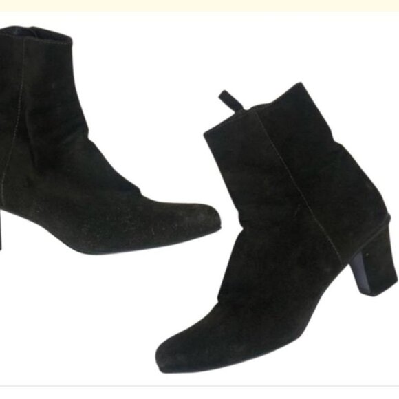 PRADA suede Classic ankle boot - Picture 4 of 8